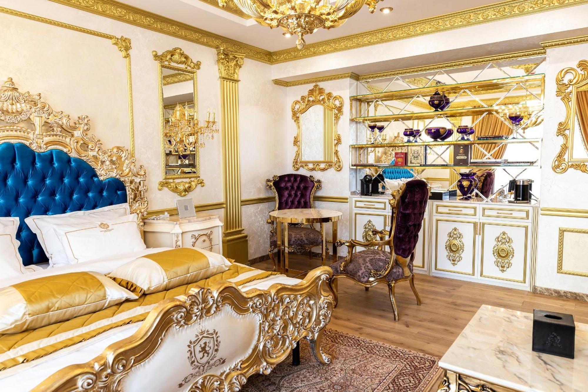 Royal Palace Luxury Hotel And Spa Khmelʼnytsʼkyy Oda fotoğraf
